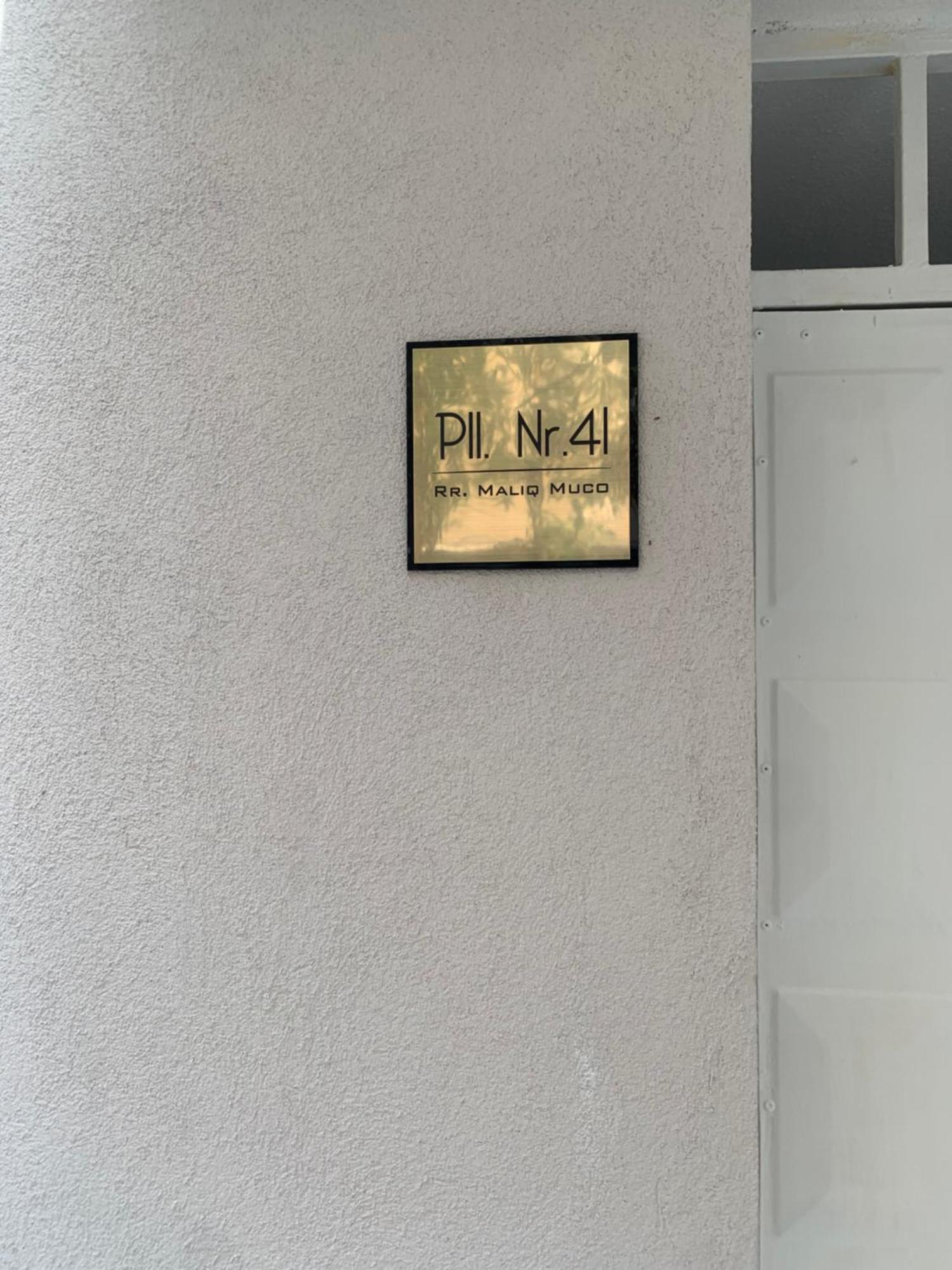 Nazari Apartment 2 Tiranë Ngoại thất bức ảnh